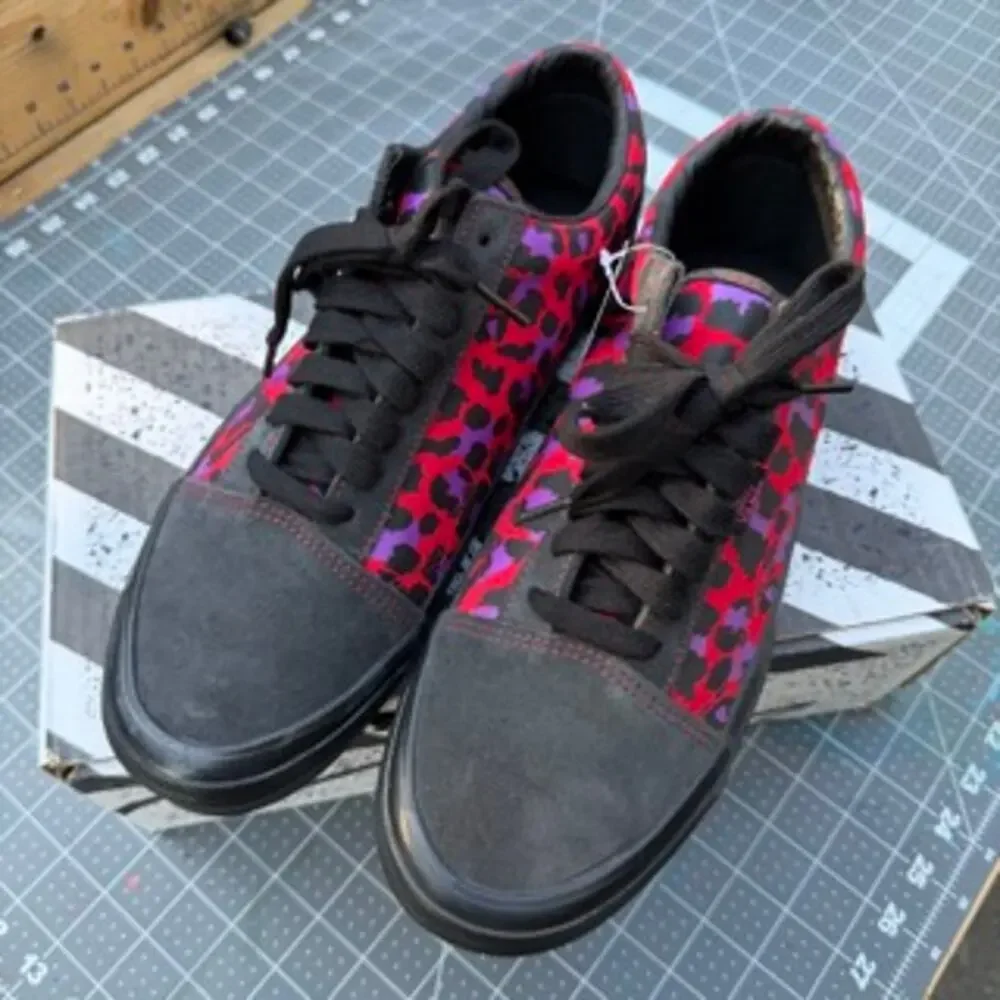 Brand New Stray Rats x Vans Old Skools